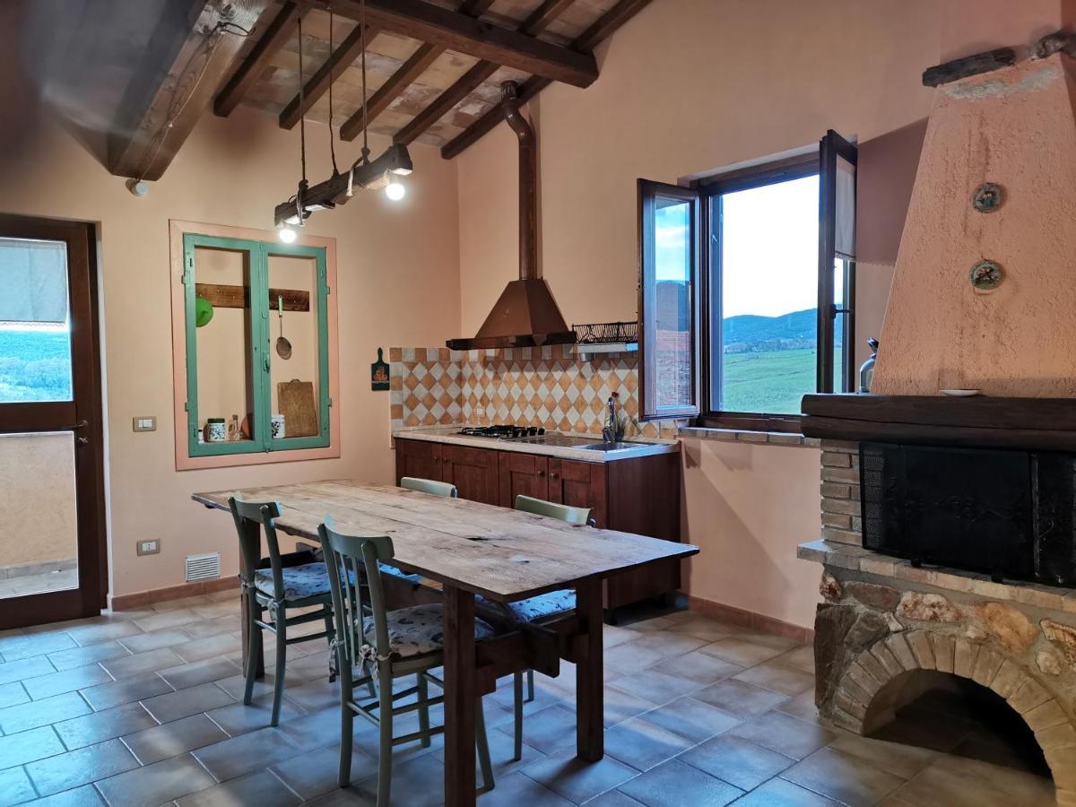 Agriturismo La Svolta Manciano Exterior photo